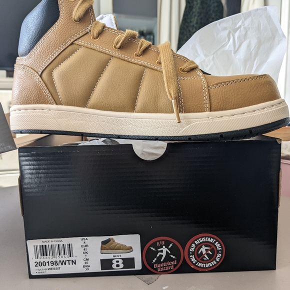 Slip resistant work boot sneaker - Picture 8 of 8